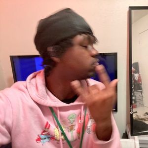 Meet your Posher, Desmond